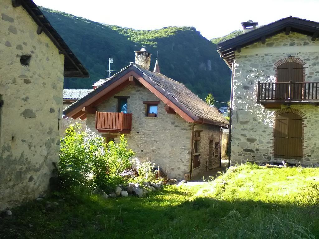 B&B L'Abric - Centro Storico Di Limonetto Лимоне-Пьемонте Экстерьер фото
